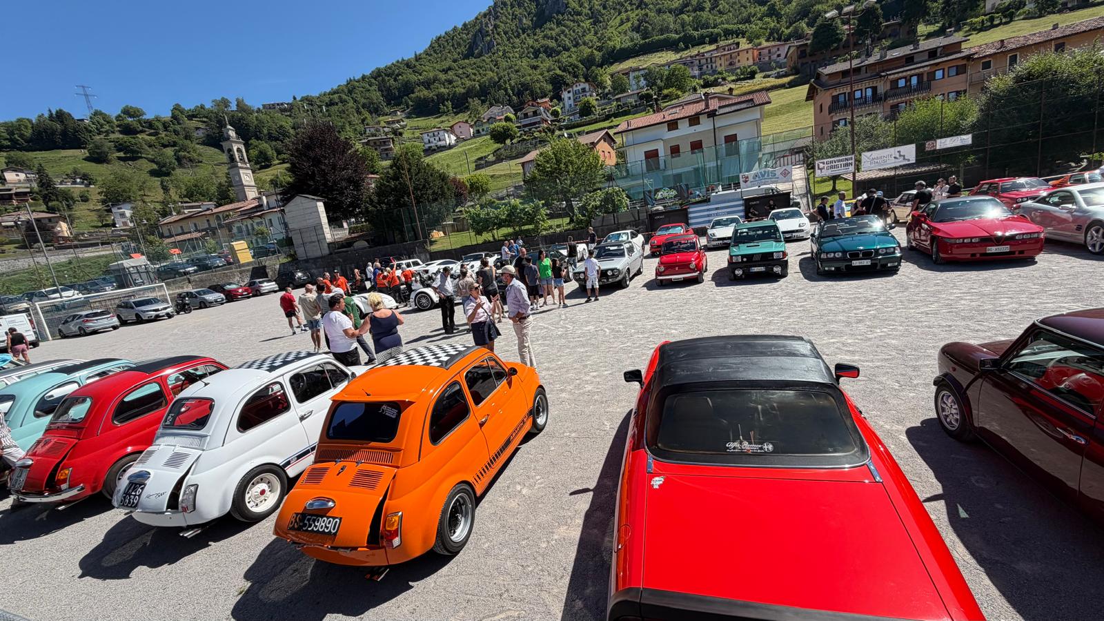 Raduno d'auto