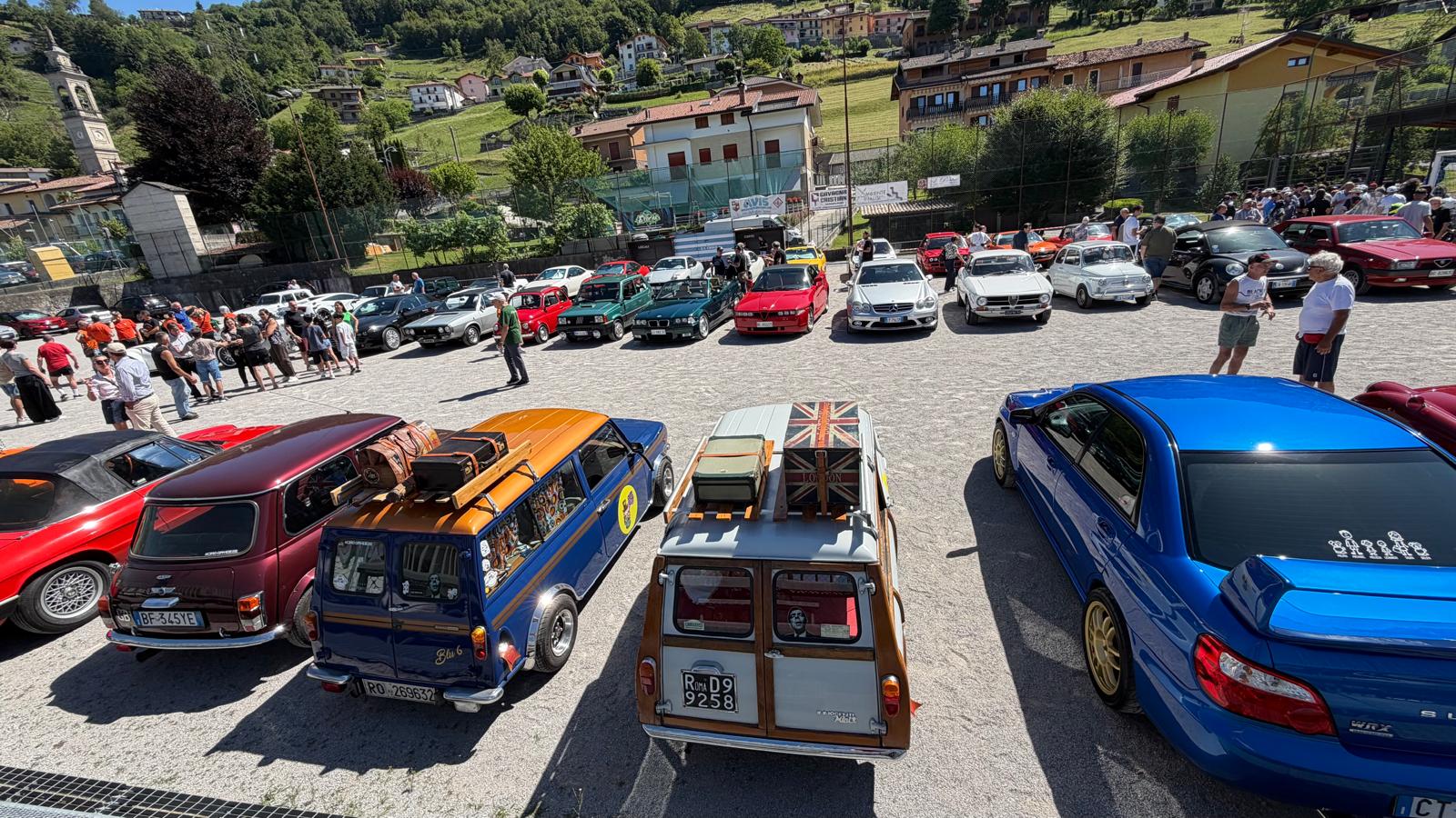 Raduno d'auto